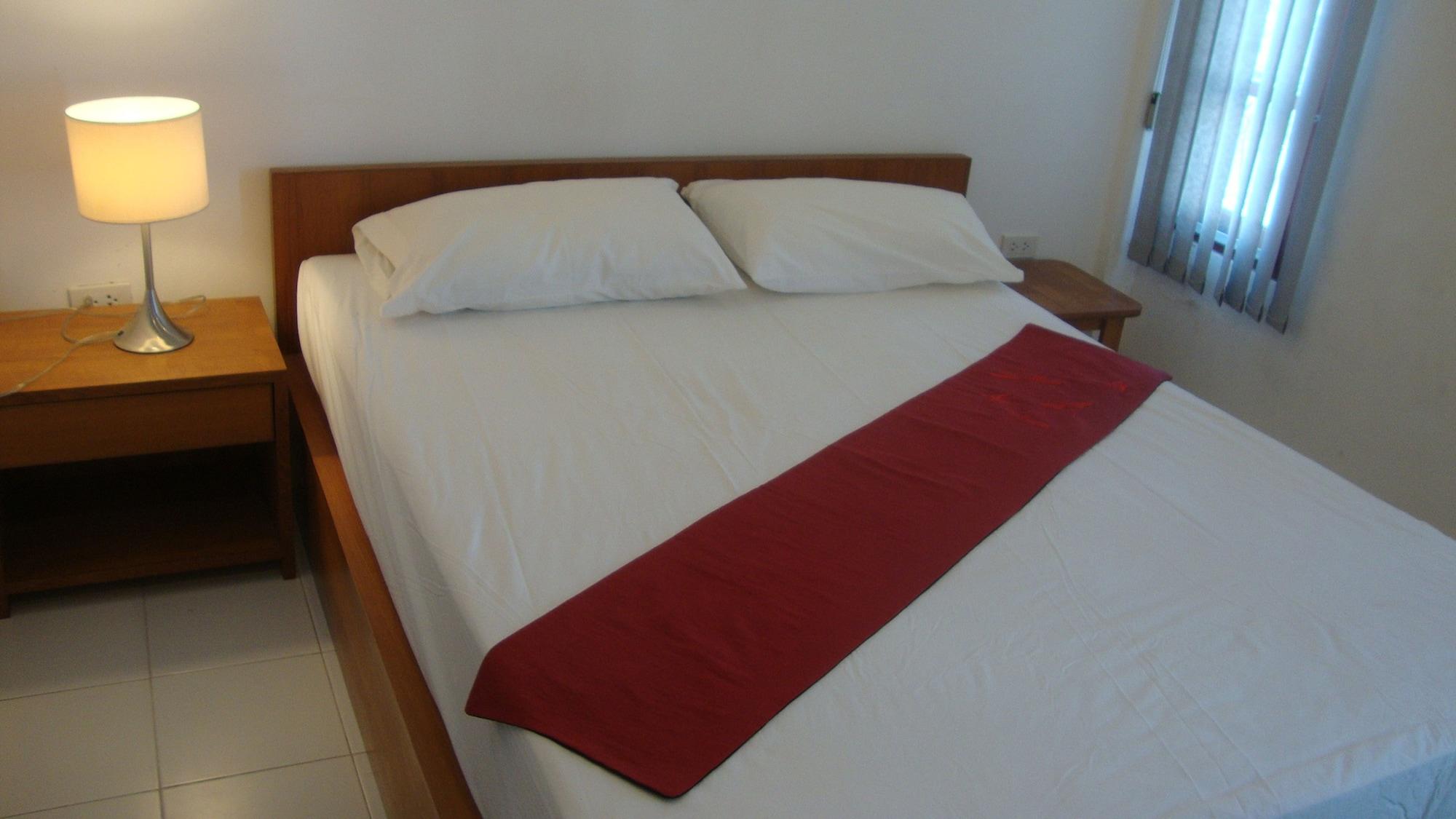 Phuchada Residence Nai Yang Beach Kültér fotó