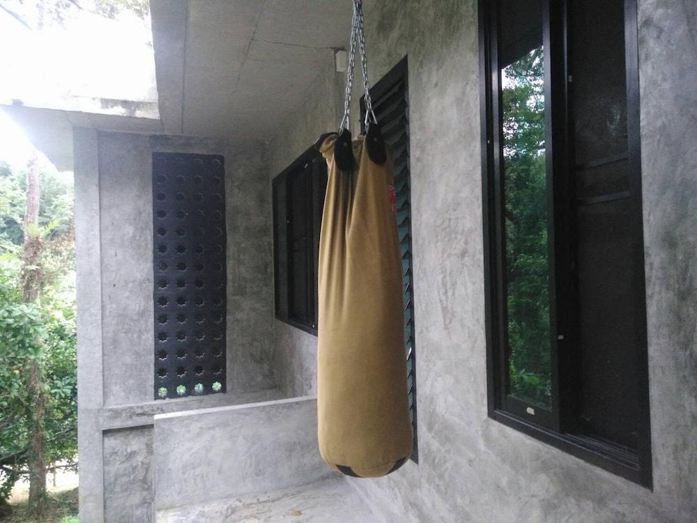 Phuchada Residence Nai Yang Beach Kültér fotó