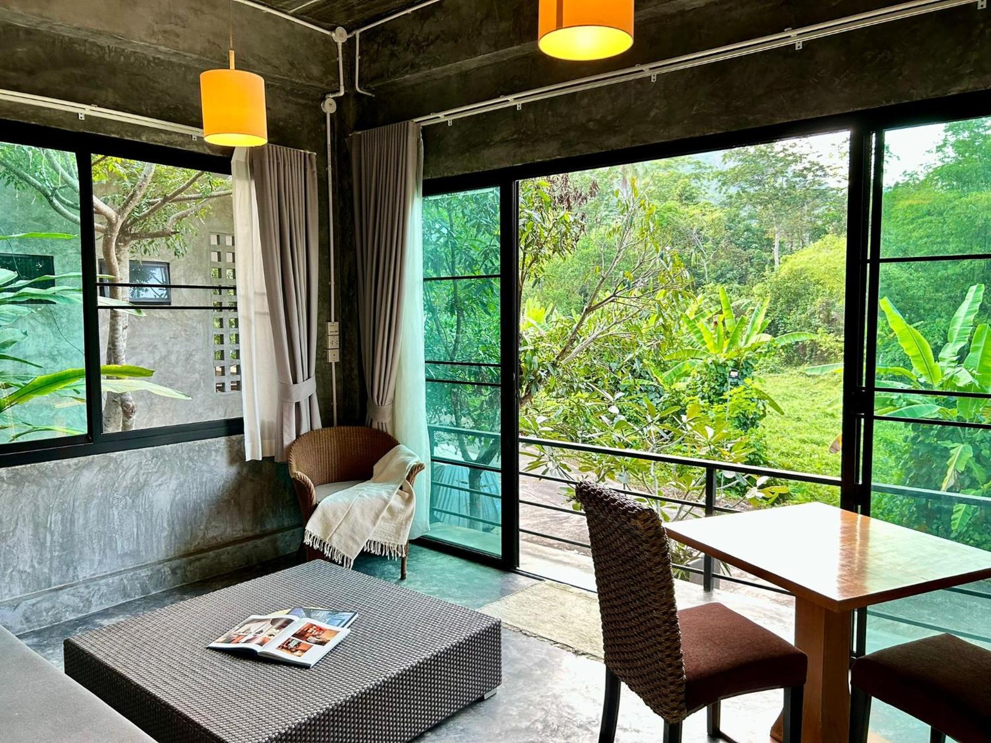 Phuchada Residence Nai Yang Beach Kültér fotó