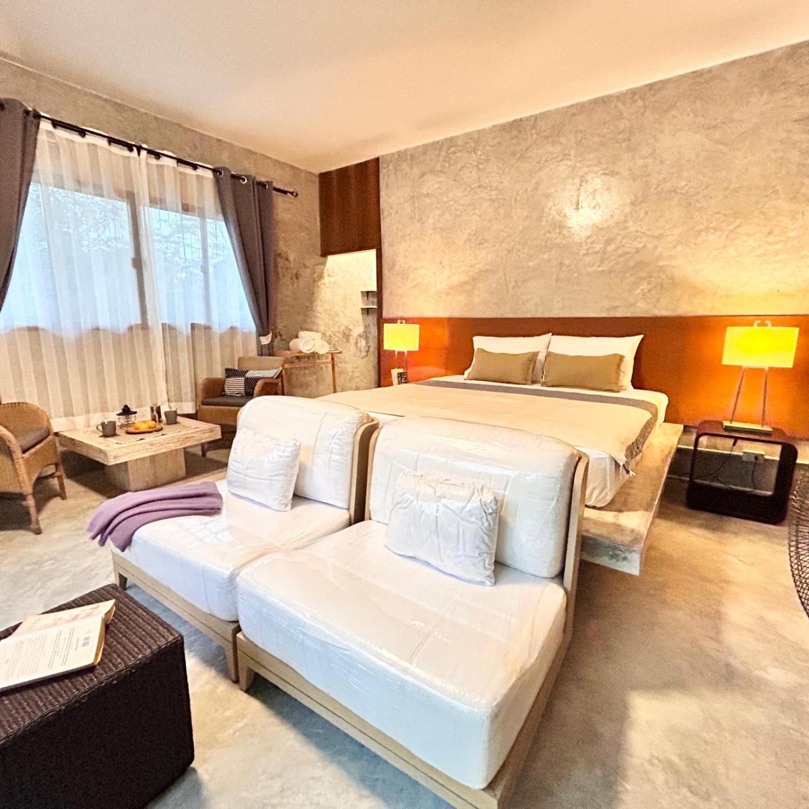 Phuchada Residence Nai Yang Beach Kültér fotó